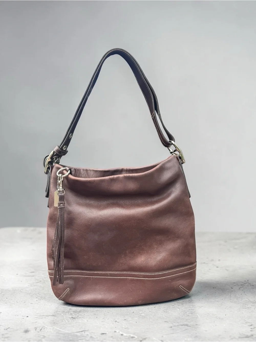 Vintage Coach Soho in Classic Brown Leather - Picture 1 of 6